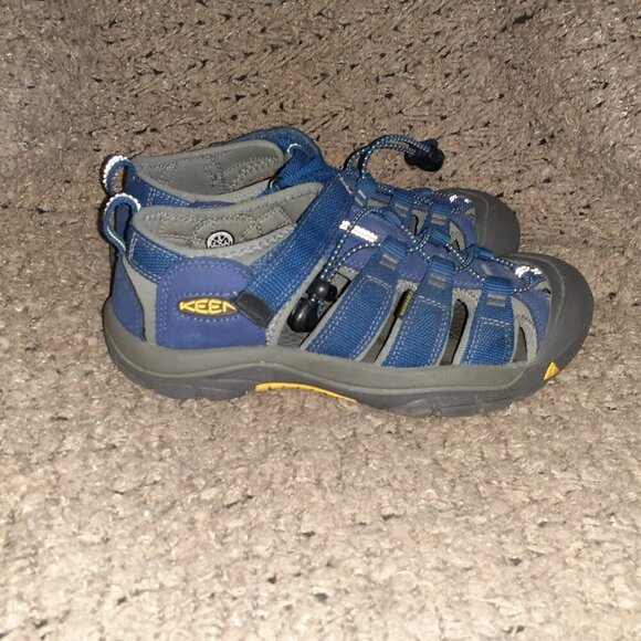 KEEN-Newport H2 Sandals-Waterproof-Navy Blue-SZ 37-6.5 Women-Near Mint - Picture 4 of 7